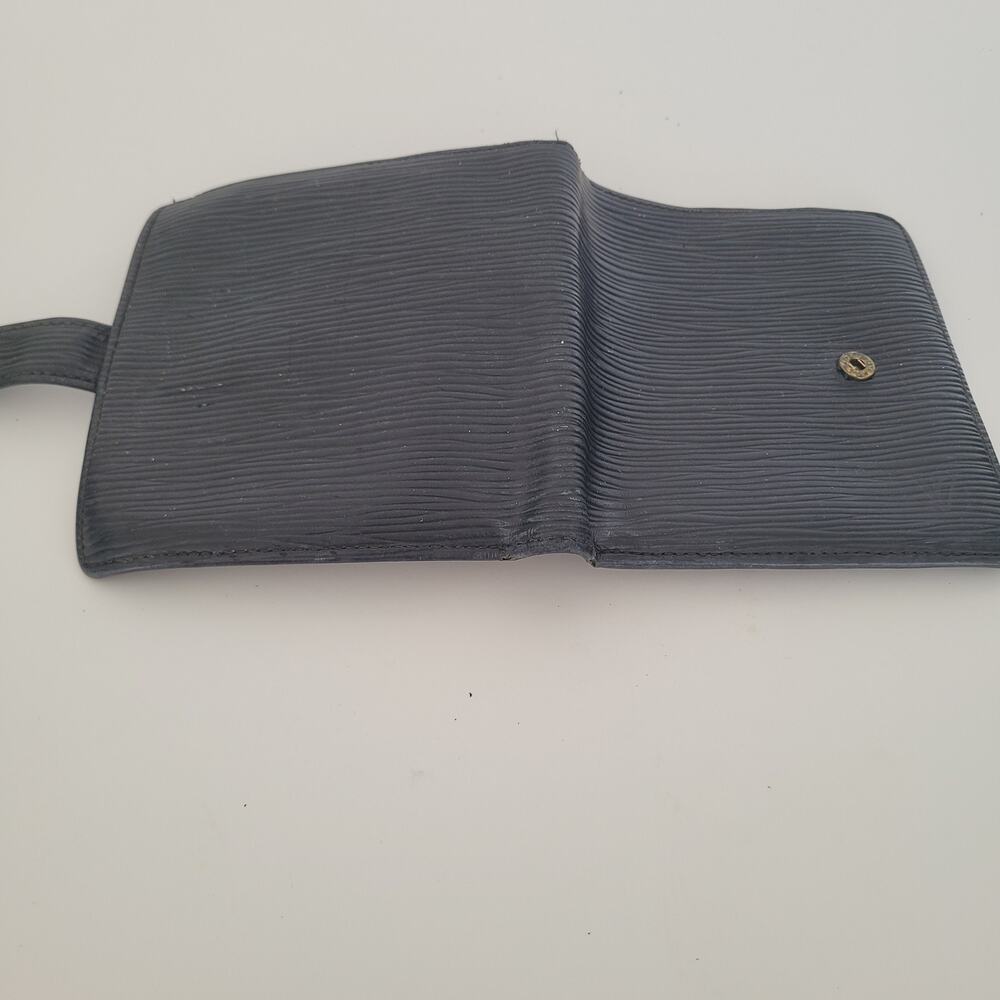 Vintage Louis Vuitton Epi Leather Bifold Wallet Black Snap Closure Organizer - Picture 11 of 15